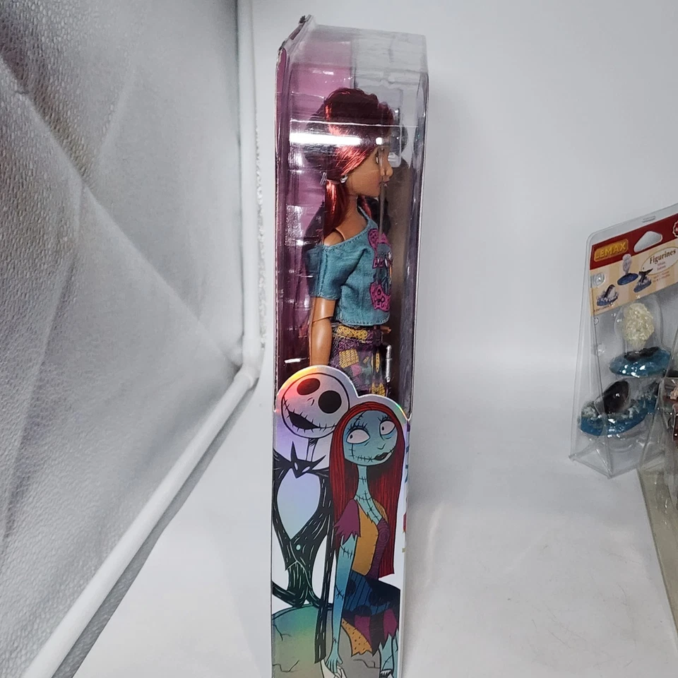 NUEVO Disney Ily 4EVER Jack & Sally Pesadilla Antes de Navidad Muñeca y Trajes Foto 2 de 4