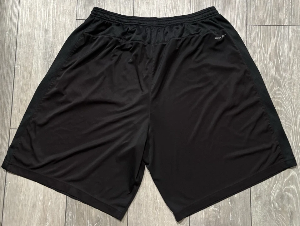 Nike Buffalo Bills Training Shorts. Black. Mens 2XL. NFL. - Image 3 of 4