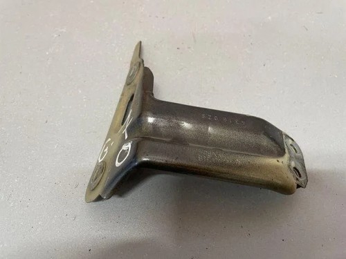 VW GOLF VII Variant BA5, BV5 Kotflügelhalter vorne rechts 5G0821136 22189692