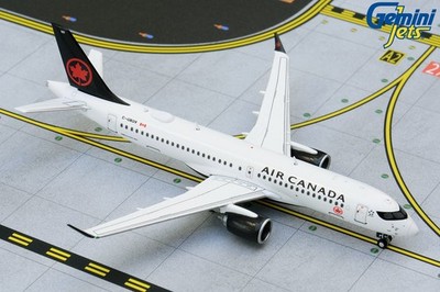 Air Canada Airbus A220-300 C-GROV GeminiJets GJACA1733 Scale 1:400 RARE