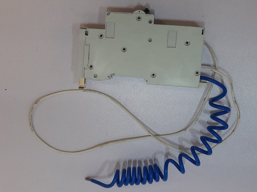 SCHNEIDER KQE 120C03 20A CURVE C 10kA 30mA RCBO TYPE AC KQE120C03 KQE120 Co3 C03 - Picture 2 of 3