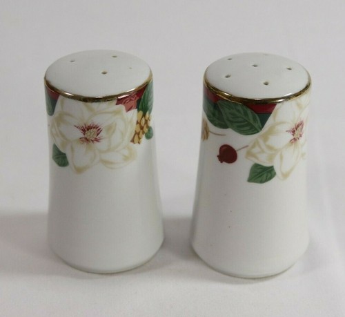 White Flower Gold Trim Salt and Pepper Shakers