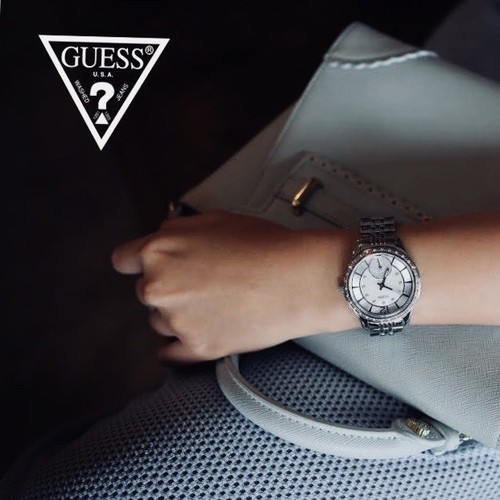 AUTHENTIC GUESS LADIES' WHITNEY WATCH SILVER TONE RRP:$399 Brand New - Picture 10 of 12