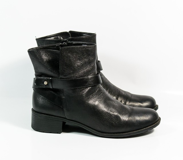 easy spirit black booties