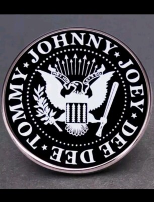 Ramones Tommy Johnny Joey & Dee Dee Crest -  Versand Aus Deutschland 