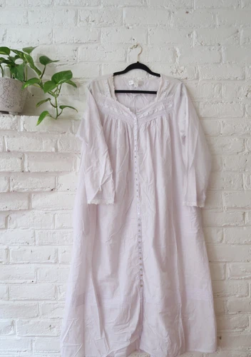 Eileen West Lace Detail Long Ruffle Nightgown Cottagecore Southern Charm Medium
