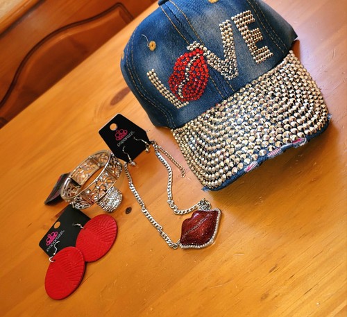 Joyería Paparazzi ❤ Hermoso💋 COLLAR ROJO BLOQUEO DE LABIOS Estrás✨️ Sombrero a juego. - Imagen 22 de 23
