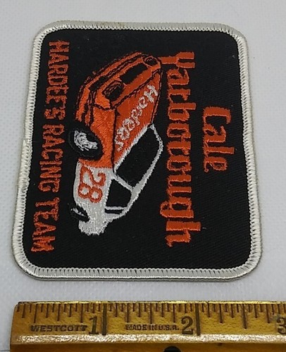Toppa da stiro ricamata vintage Cale Yarborough Hardee's Racing Team - Foto 6 di 6