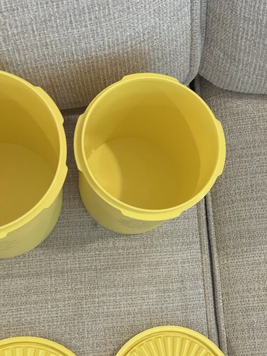 Vintage 70er Tupperware Servier gelb Kanister Set verschachtelt stapelbar 4er Set & Li - Bild 9 von 22