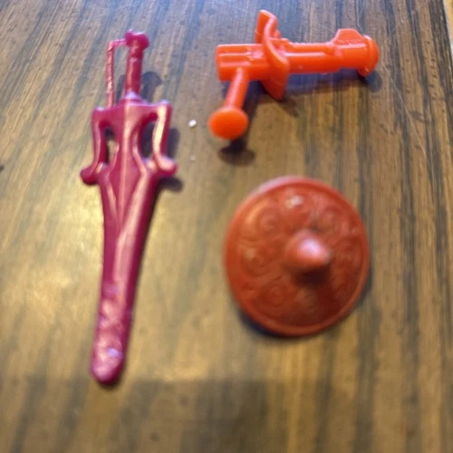 Vintage 1980s Masters Of The Universe/He-Man Accessory Lot Weapons