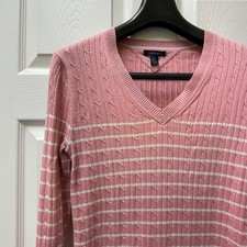 Tommy Hilfiger Women's Medium Pink  White Striped V-Neck Cable Knit Sweater