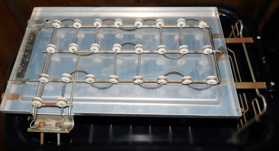 Westinghouse Roaster Oven RO81 w Griddle RG81 Cord