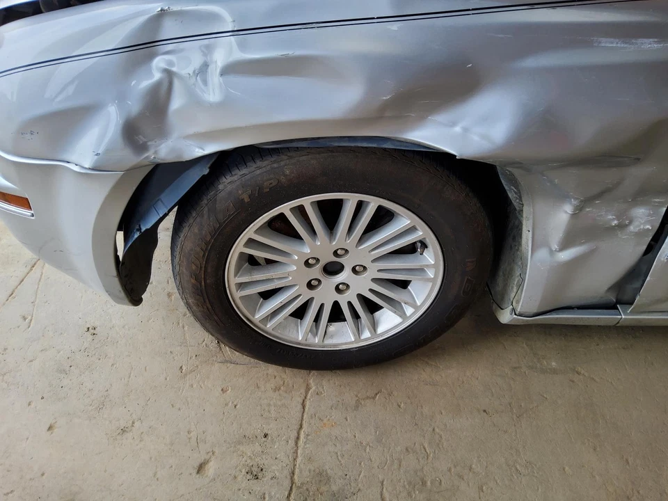 Alternador usado compatible con: Chrysler 300 2010 2,7 L 140 amperios grado A Foto 2 de 4