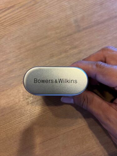 Bowers & Wilkins PI7 In-Ear Flagship model of fully wireless headphones Japan - 第 1/2 張圖片