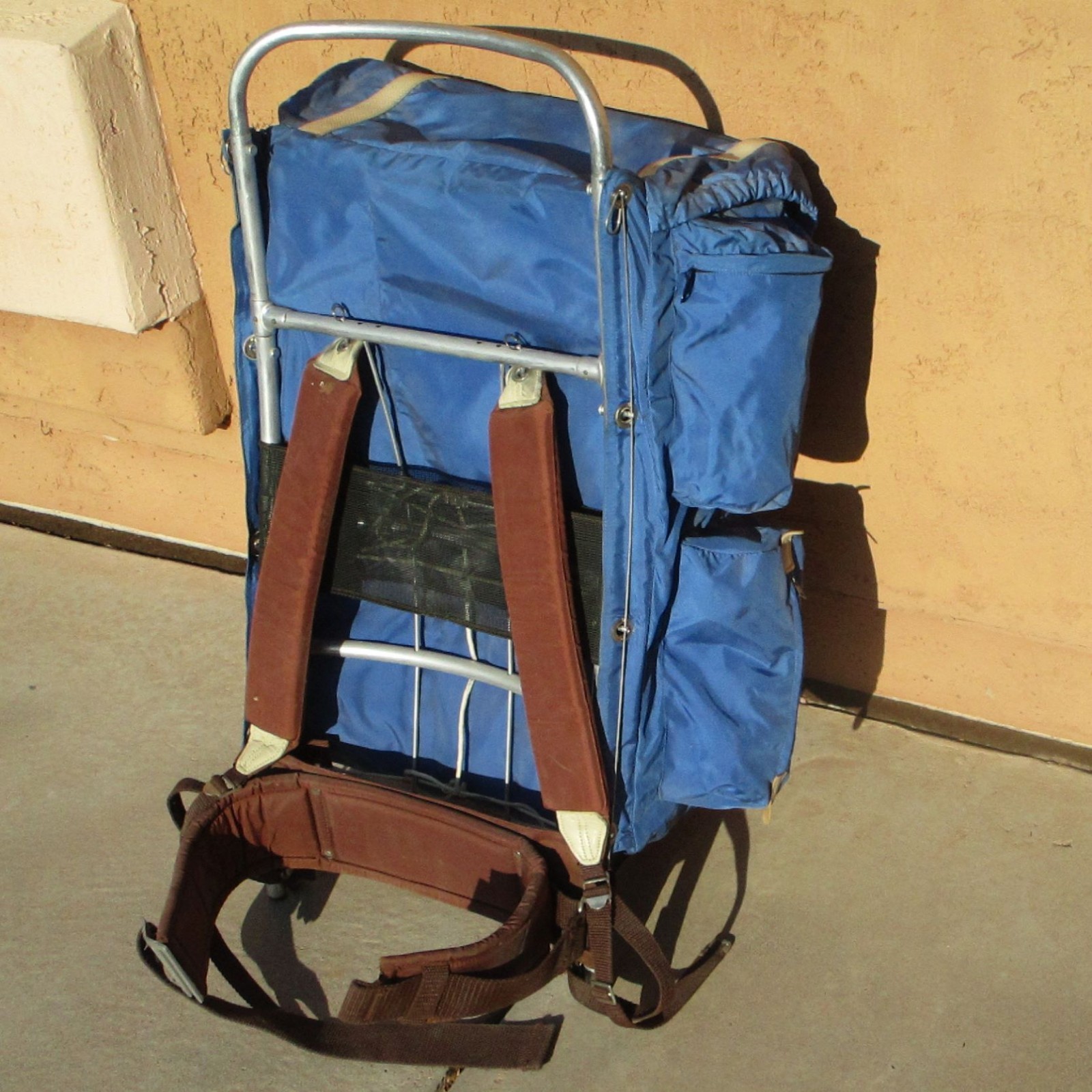 Gerry External Frame Backpack Blue Nylon Bag w Large Compartments