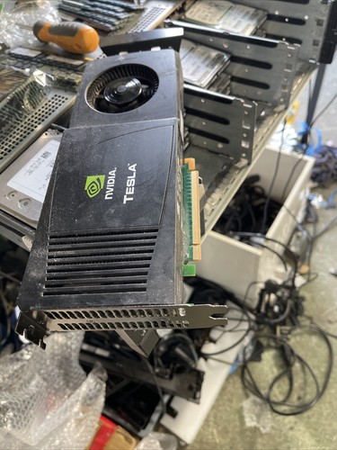 NVIDIA TESLA C1060 PCI-E x16 Graphics Processor 4GB 512-bit GDDR3 P607 - Picture 2 of 3
