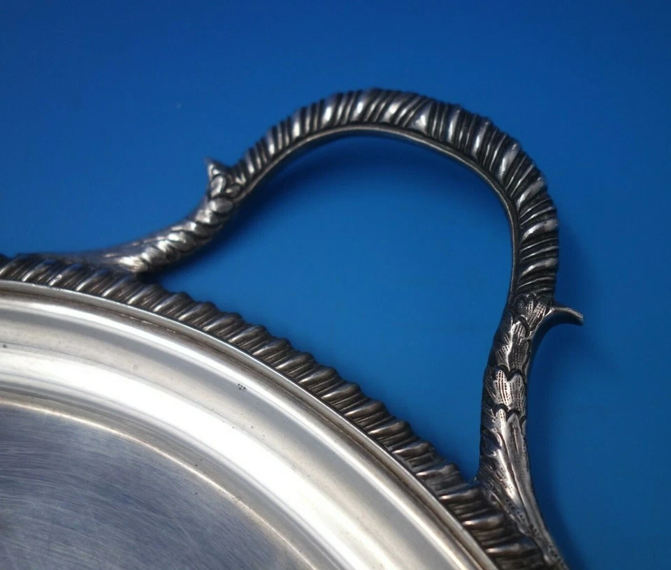 Bandeja para servir Gadroon de Unknown inglesa plateada con cresta de león 21" (#5935) Foto 3 de 4