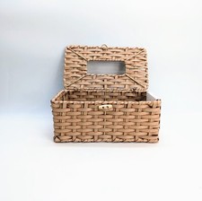 Basket Weave Tissue Box Holder