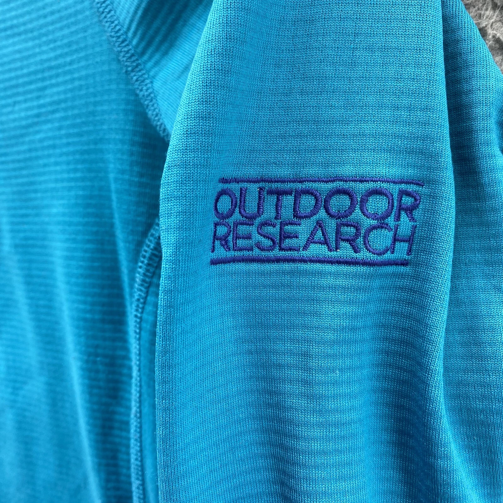 outdoor-research 1/4 zip thumb hole waffle gorpcore run sweatshirt