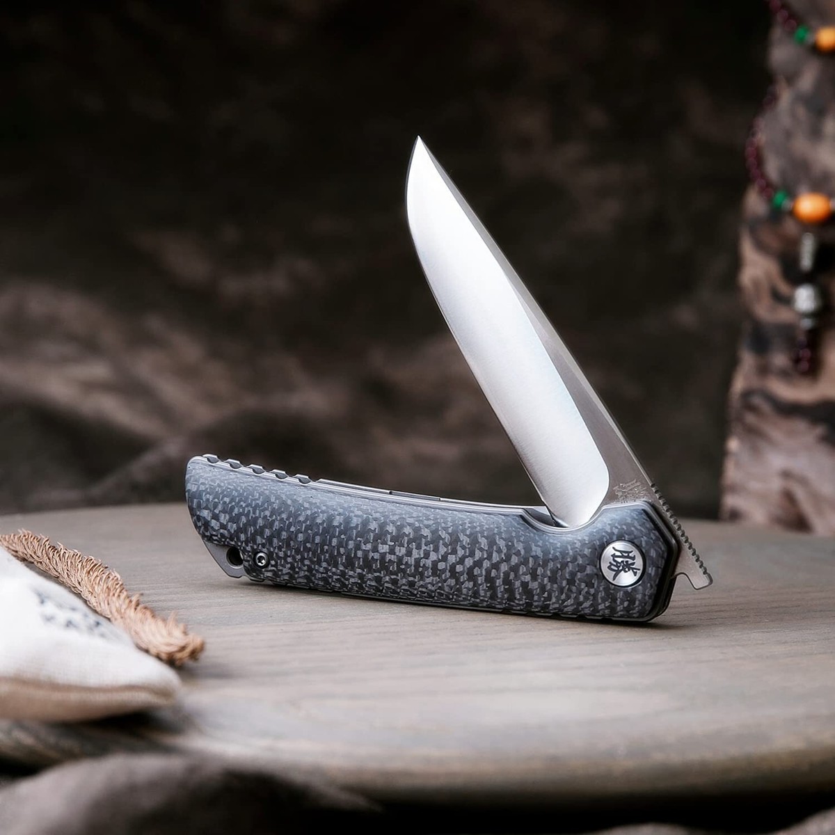 小物 katsu KATSU Folding Pocket Japanese Knife, Carbon Fiber Handle