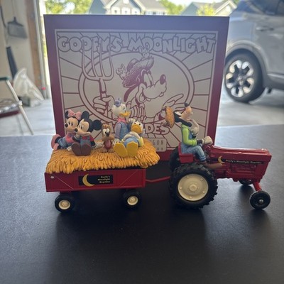 NEW! Vtg 1999 ERTL Disney Goofy's Moonlight Hayrides Tractor & Wagon Mickey NIB!
