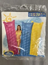 NEW Intex Pool Float: Blue Relax-a-Mat (2006) 72” X 27”