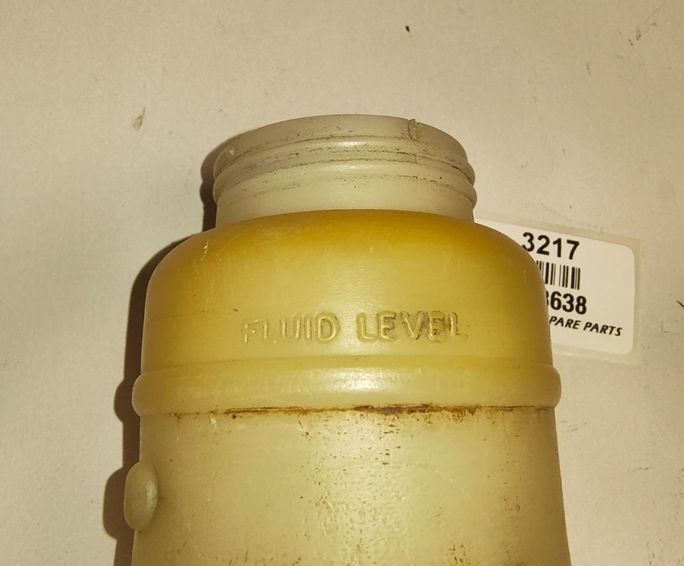 Depósito de líquido de frenos C23638 para adaptarse a Jaguar MK2 Jaguar tipo S y Daimler 250 V8 Foto 3 de 4