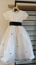 Us Angels Flower Girl Dress White Lace With Black Flowers Size 4