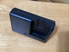 Genuine SONY BC-CSD Charger for NP-BD1 NP-FD1 NP-FT1 NP-FR1 NP-FE1 Battery