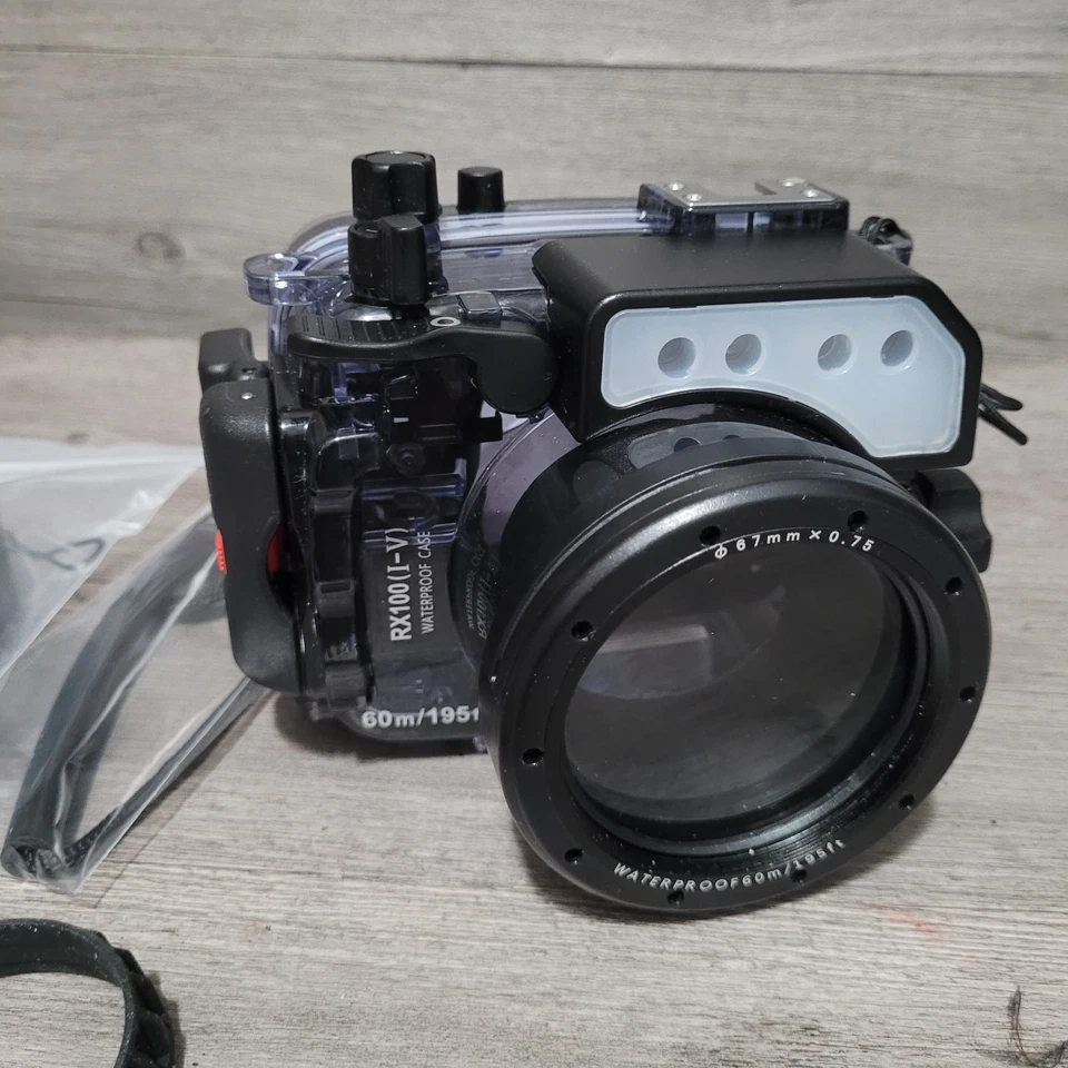 Carcaça subaquática à prova d'água para RX100 (1-5) 60m/195 pés - Imagem 2 de 4