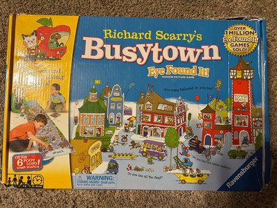 RICHARD SCARRY'S BUSYTOWN Eye Found It Board Game 100% COMPLETE 2012 6 Foot Long