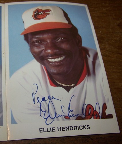 LOTE DE OROPÉNDOLES DE BÉISBOL BALTIMORE FOTOS TERRY CROWLEY ELLIE HENDRICKS NELSON BRILES - Imagen 2 de 4