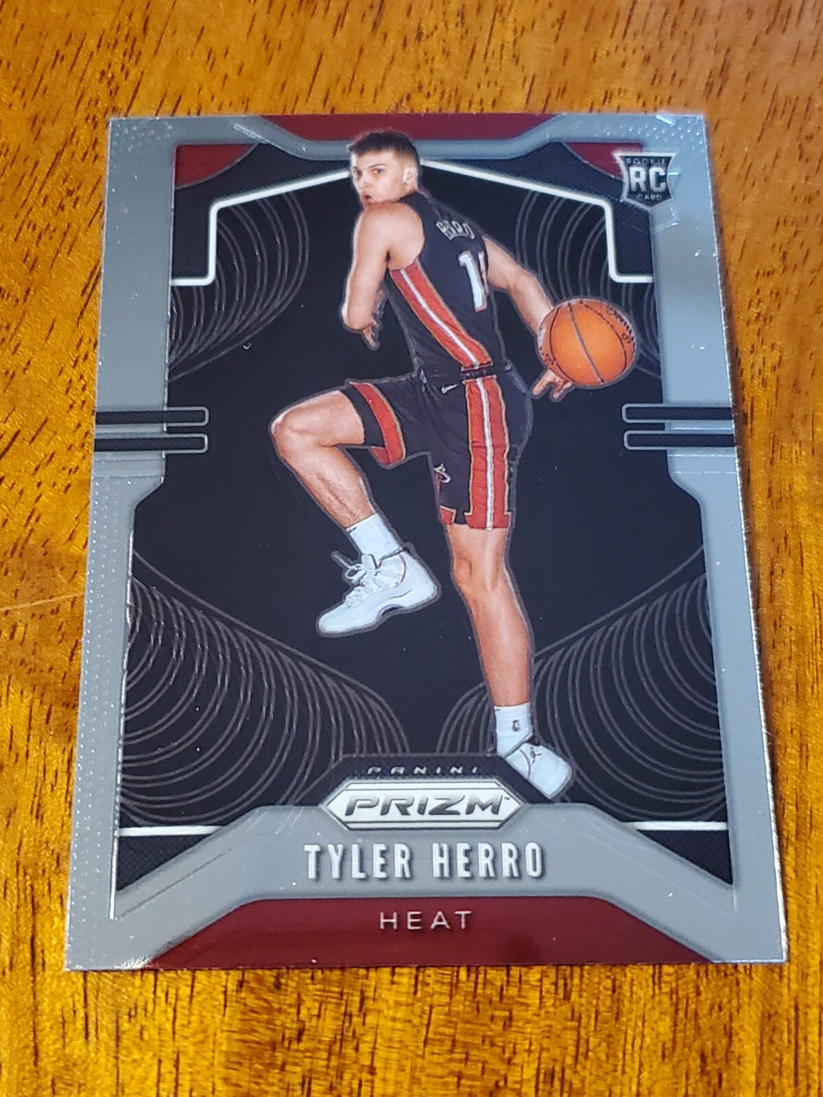 2019-20 PANINI PRIZM TYLER HERRO (ROOKIE VARIATION) MIAMI HEAT #259