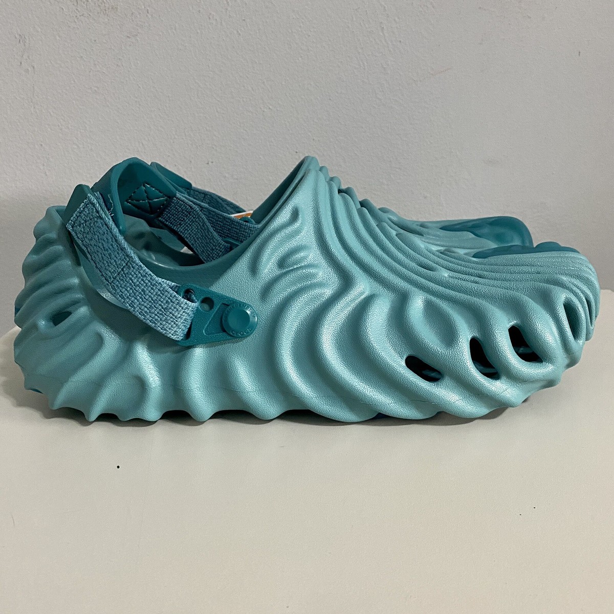 靴 SALEHE BEMBURY X CROCS POLLEX CLOG TIDE Crocs Pollex Clog x Salehe Bembury Blue Tide (207393-4ST