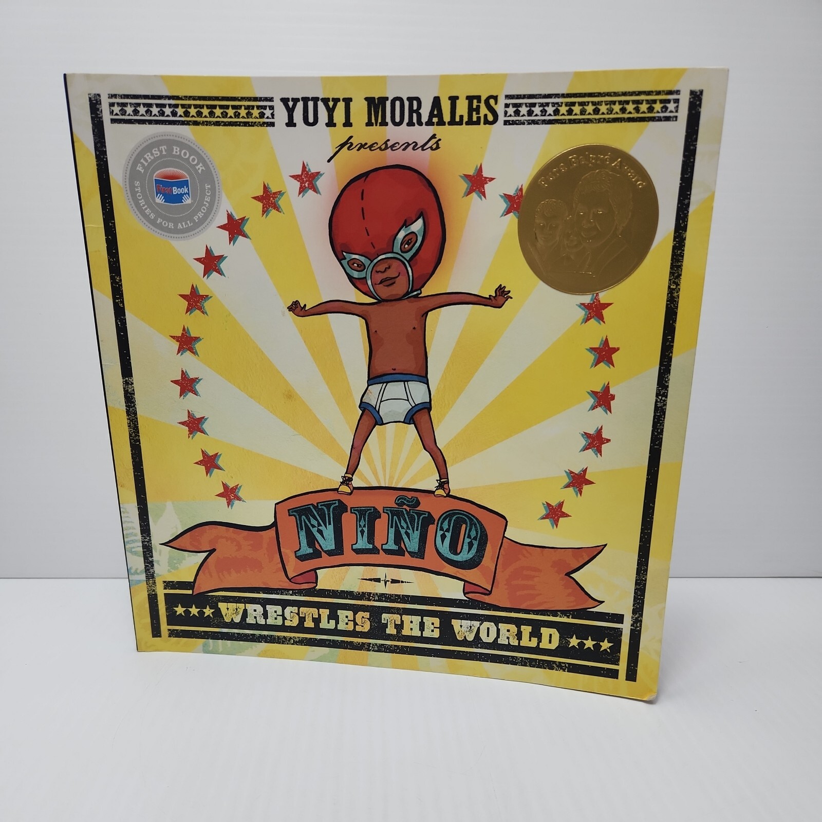 Nino Wrestles the World By Yuyi Morales Paperback 9780545802253 | eBay