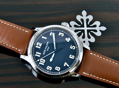 Patek Philippe 5522A-001 Pilot 5522A Calatrava Steel BOX PAPERS