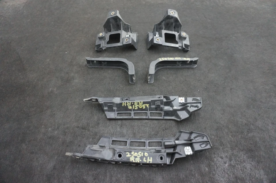 Juego soportes parachoques trasero izquierdo derecho 97050563502 Porsche Panamera 2010-16 Foto 4 de 4