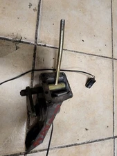 1999 2000 2001 02 03 2004 LAND ROVER DISCOVERY TRANSFER CASE SHIFTER WITH SENSOR