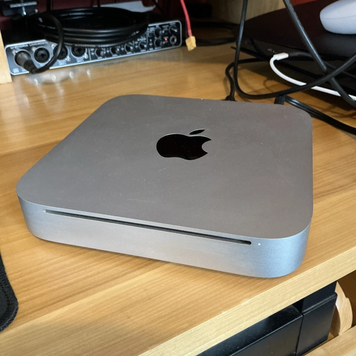 Apple Mac mini 2010 Release Year Apple Desktops-In-One Computers