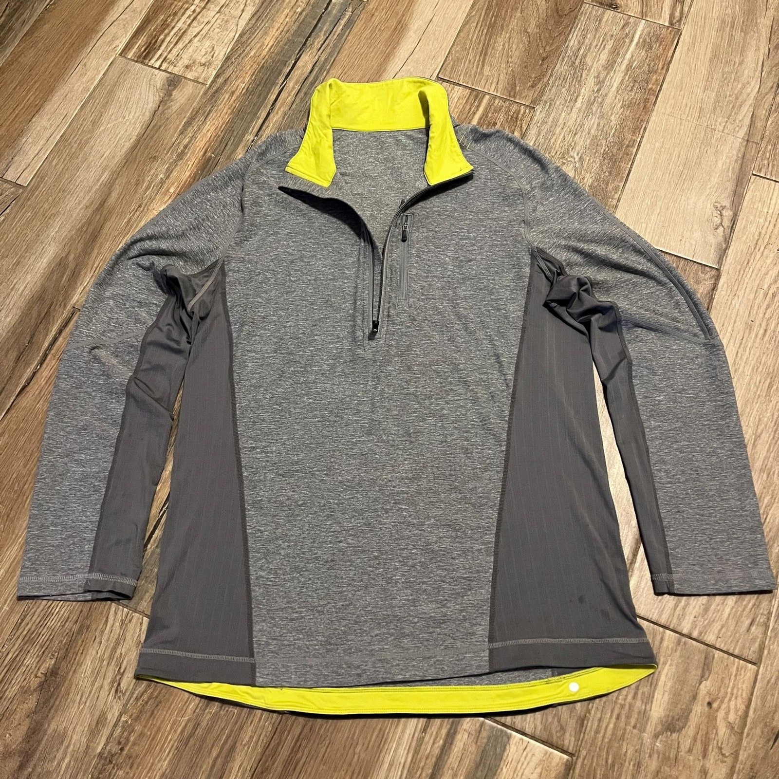 Lululemon Mens Gray Running Shirt & Matching Pullover Set Large EUC