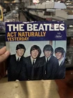 Vintage 45 RPM, The Beatles - Yesterday / Act Naturally, Capitol 5498, PS, VG