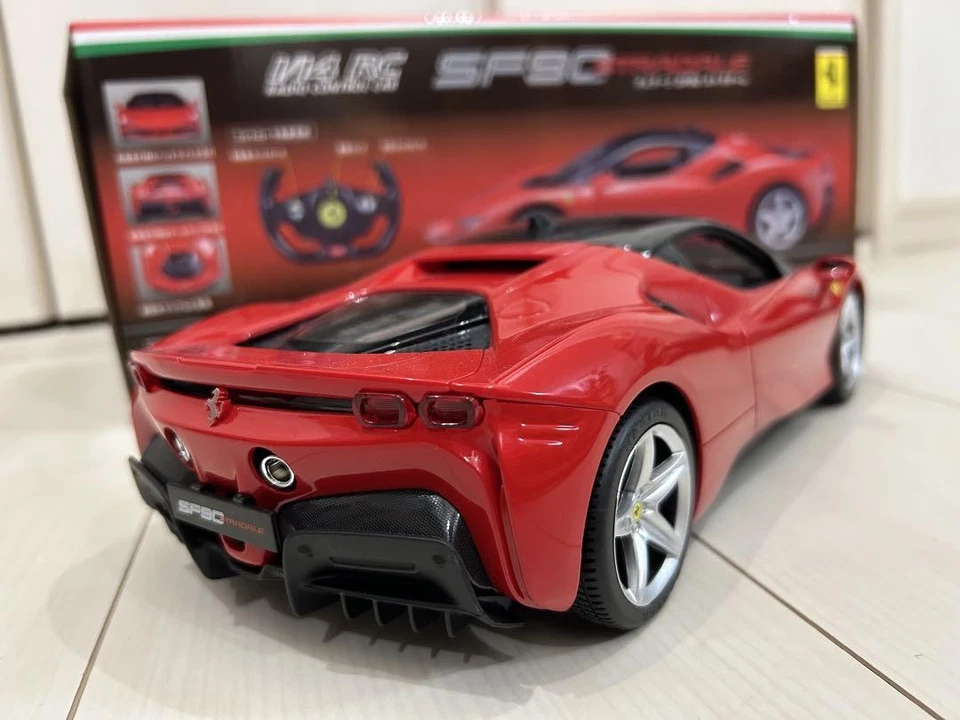 Ferrari SF90 Stradale scala 1/14 - Immagine 4 di 4