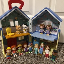 Cocomelon Moonbug Jazwares Lot Of 13 Action Figures Dogs House