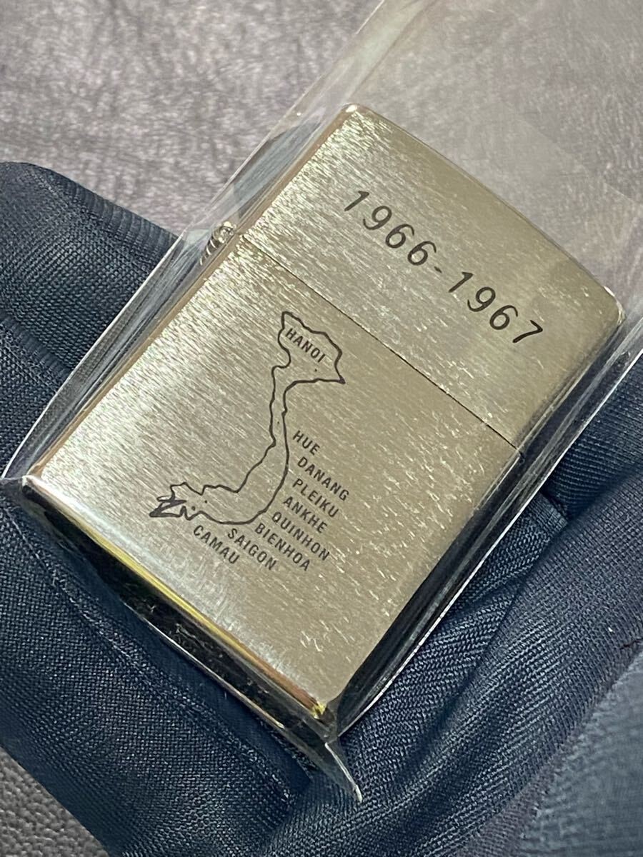 Zippo Vietnam 1966 1967 Front Design Silver Inner Rare Model