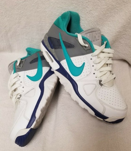 nike air trainer classic low