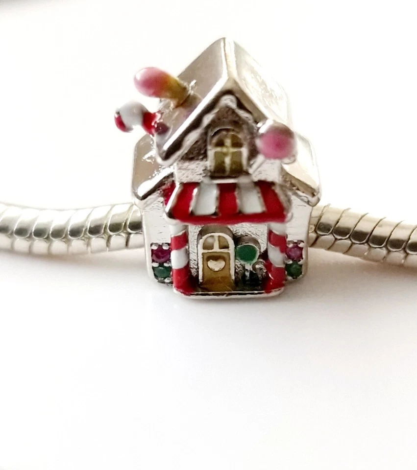 🩷Gingerbread House Charm Genuine S925 Sterling Silver Christmas Present🩷 - Image 2 of 4