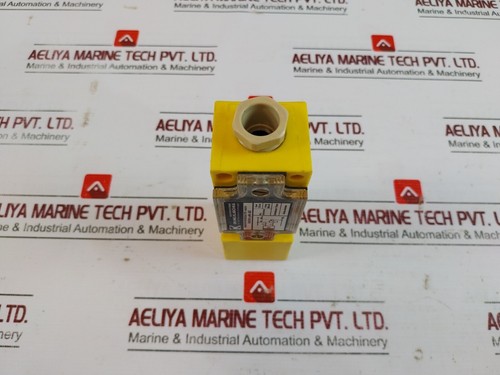 DR.ING.KLASCHKA OAS/N/A-P40V-2D2 Proximity Switch Inductive 90…250V - Picture 6 of 7