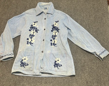Vintage Shacket Embroidered Denim Size 38 Floral Snap Buttons Boho 1960/70's