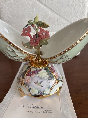Vintage Heirloom Collection Garden Glory Porcelain Musical Egg by Lena Liu - Foto 3 di 12