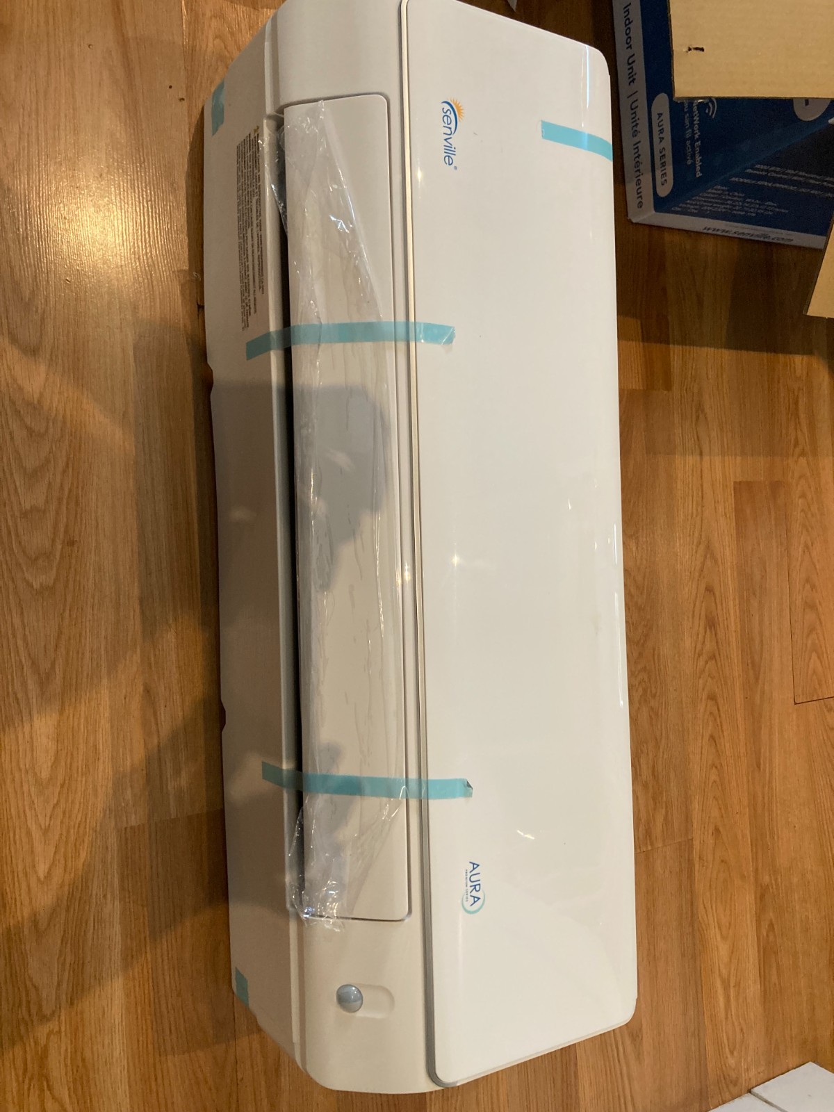 Unused Senville Minisplit Indoor Unit Aura Series 9000 BTU w/ 16' Lineset